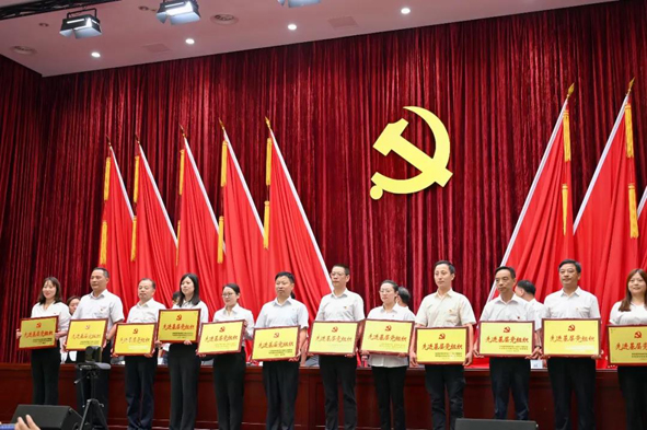 首页|尊龙集团中国官方网站